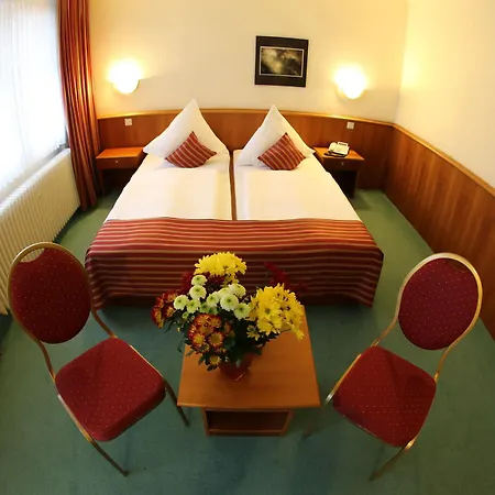 Hotel Sittardsberg 3*