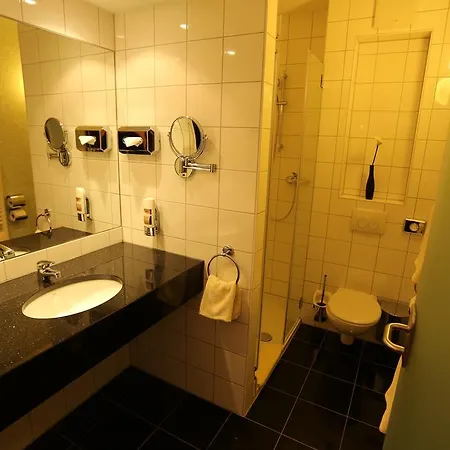 Hotel Sittardsberg 3*